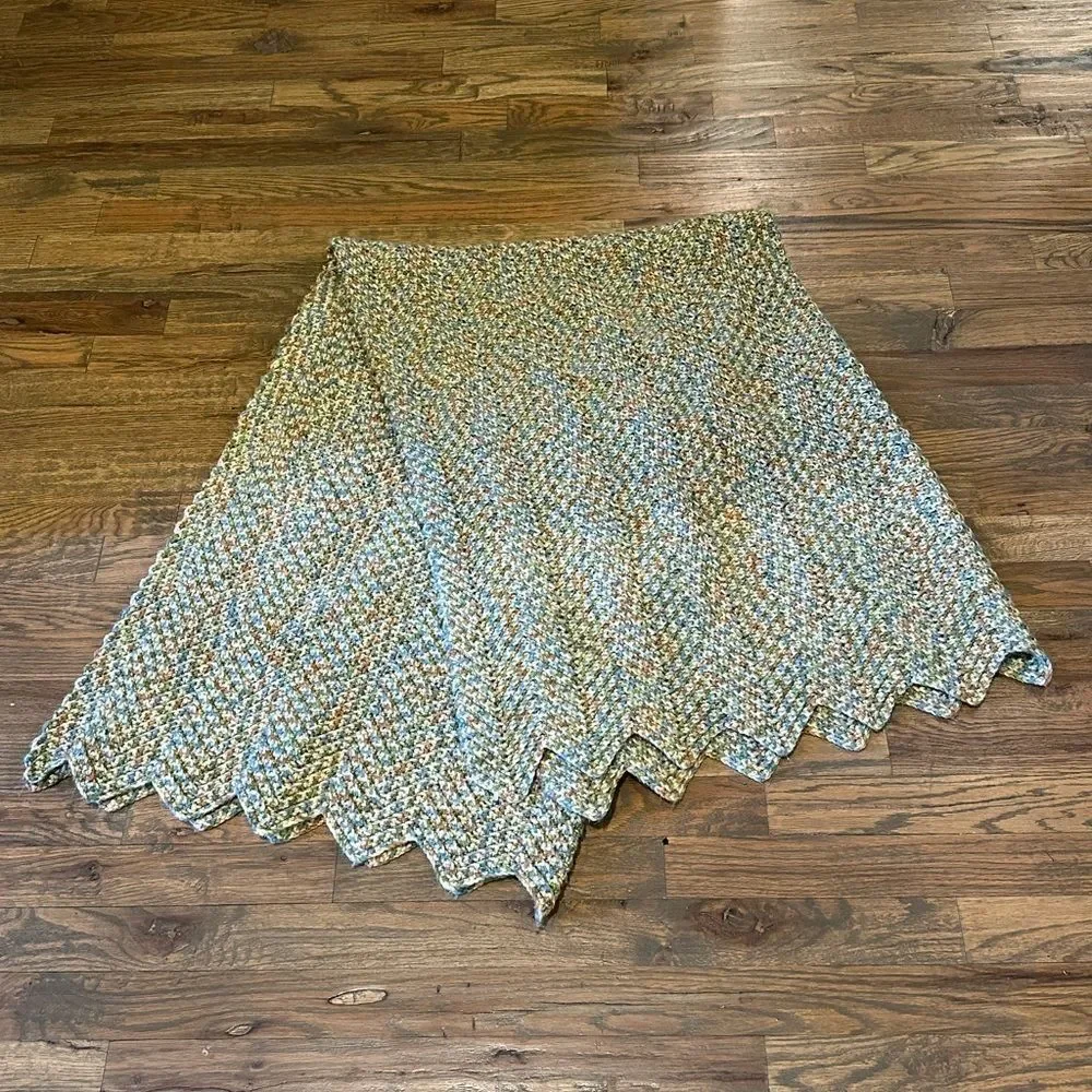 Afghan handmade Throw Blanket earth colors green tan cream  41 x 57 grannycore